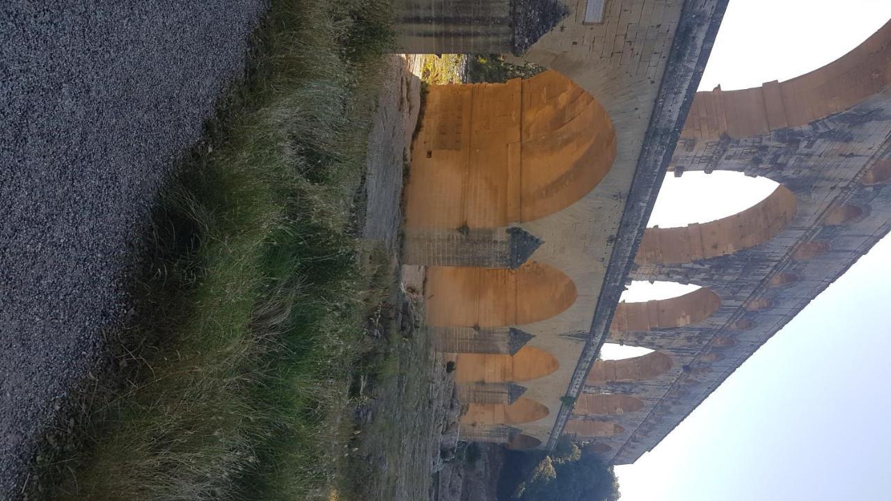 Le Mazet Des Cigales Villa Vers-Pont-du-Gard Exteriör bild